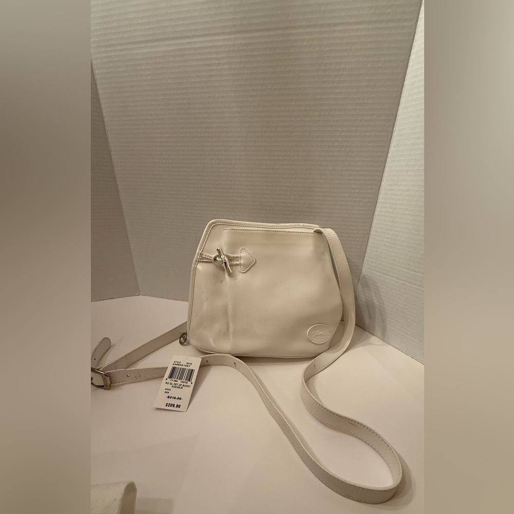Longchamp bag White Leather Silver Hardware Toggle USED.